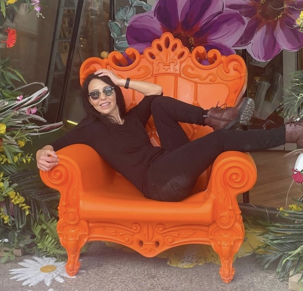 Meet Raina Weilenman: A Rising Star in the Art World